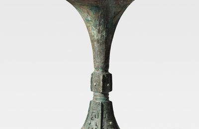 An archaic bronze wine vessel, gu, Late Shang Dynasty (c. 1500-1050 BC)