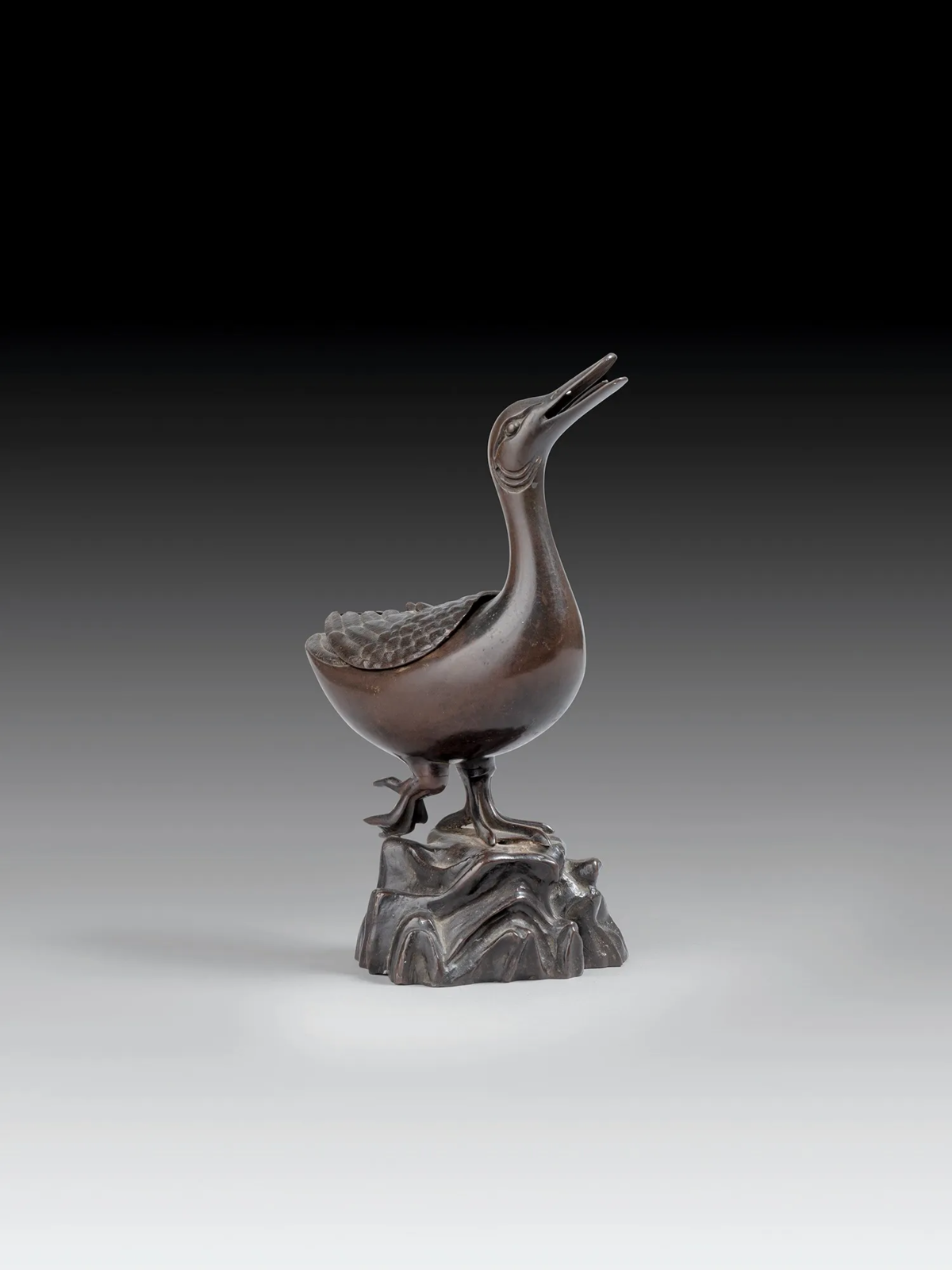 A duck-shaped bronze censer, Ming dynasty (1368-1644), 17th century