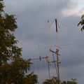 antenne d'ecoute et Satellite défilant 