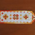 Marque-page orange en hardanger