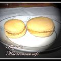 Macarons au café