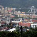 PLUSIEURS MORTS ET BLESSES GRAVES APRES LA CHUTE D'UN TRONCON DU VIADUC LE L"AUTOROUTE A10 A GENES EN ITALIE