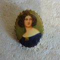 Bi578 : Broche femme 1900