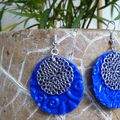 Boucles d'O fleur bleue