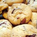 Cookies aux pépites de chocolat noir et aux noisettes