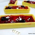 Tartelettes (trendy) aux prunes/miel et perles de jus de yuzu