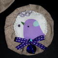 VENDU # 807 Broche oiseau violet - 10 euros