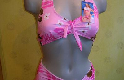 Maillot de bain Rose à fleur rose /blanches/verte kaki