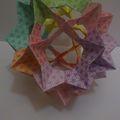 Origami act X : Kusudamas