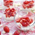 MOUSSES CHOCOLAT BLANC ET FRAISES