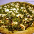 Tarte fine aux courgettes, brousse et thym frais