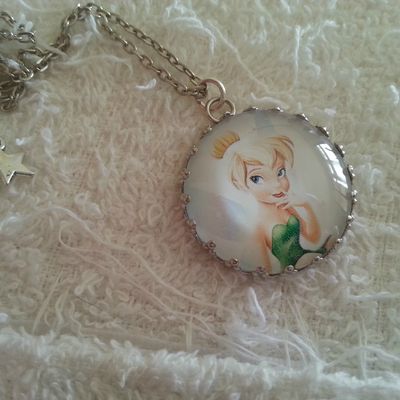 Collier sautoir cabochon fée clochette