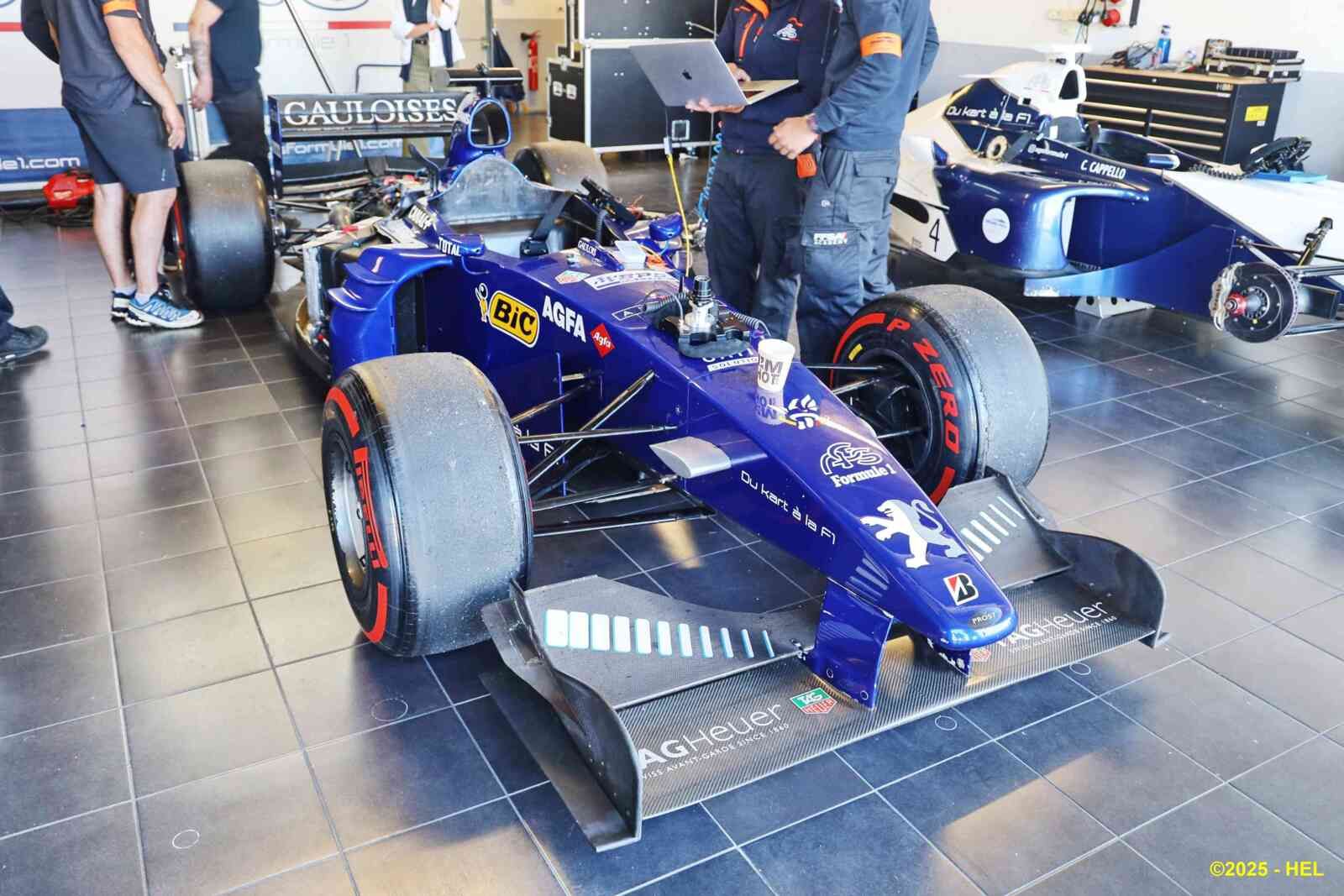 Prost AP 03 Peugeot V10 F1_02 - 2000 [F] HL_GF