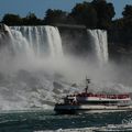 Canada chutes du Niagara vues du bateau