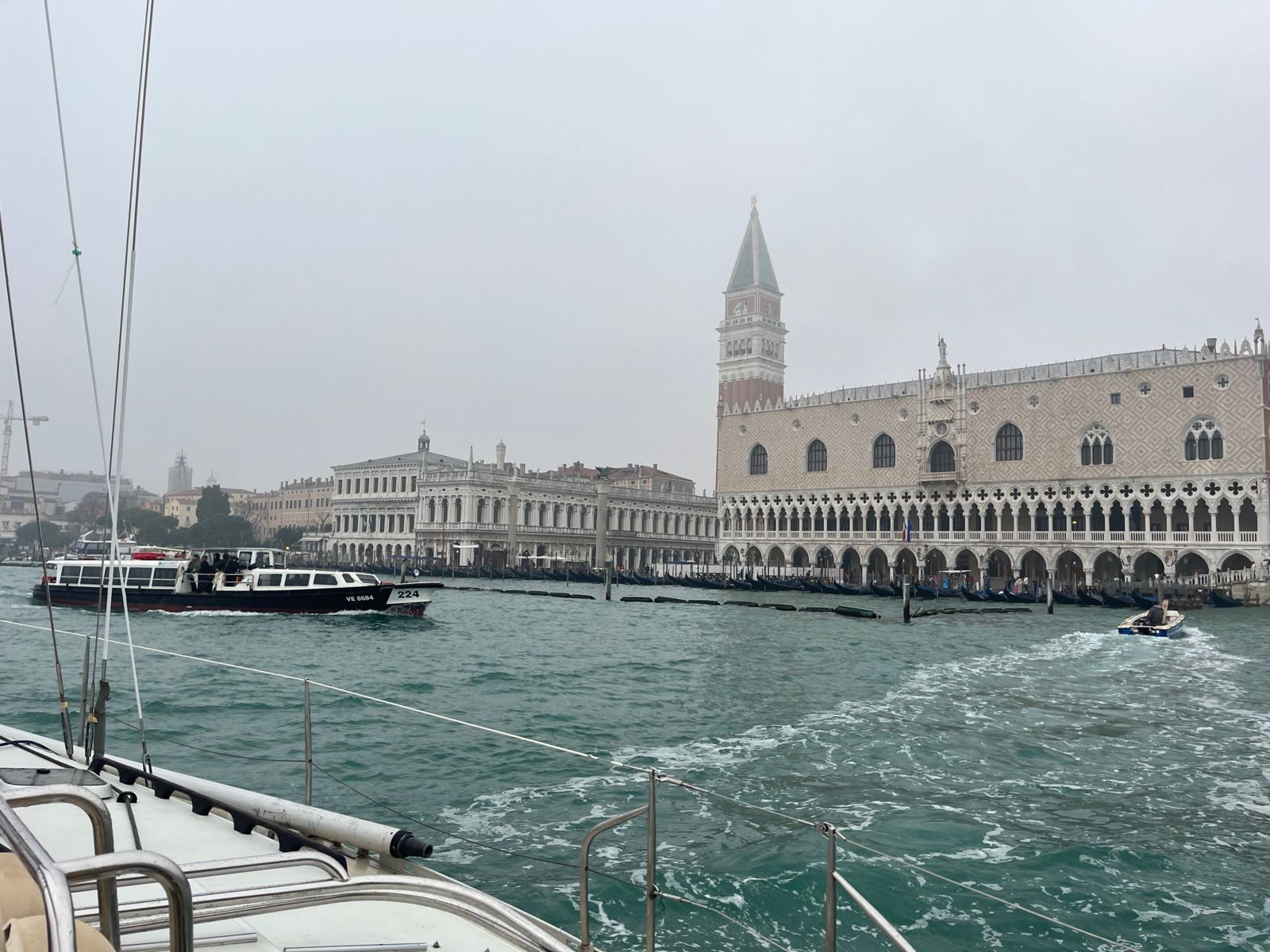 Venise, la place Saint Marc, 9 février 2024 (auteur/author Philippe Bensimon)