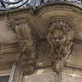 Lions soutenant un balcon rue Baudin