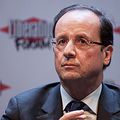 Une journaliste dénonce la complaisance de ses confrères français à l'égard de François Hollande