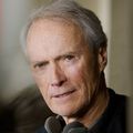 Superman : Clint Eastwood en collants bleus ?