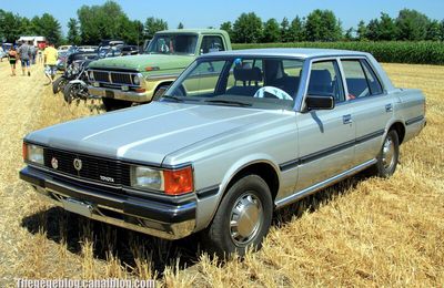 Toyota crown deluxe 2.8 I de 1982 (6ème Fête Autorétro étang d' Ohnenheim)