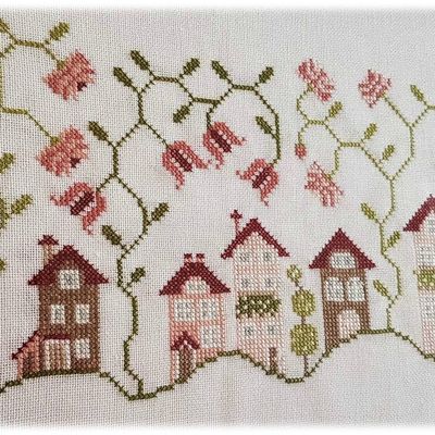 Roses Village - Madame Chantilly