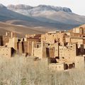 Le soleil a posé son château de sable en ce coin