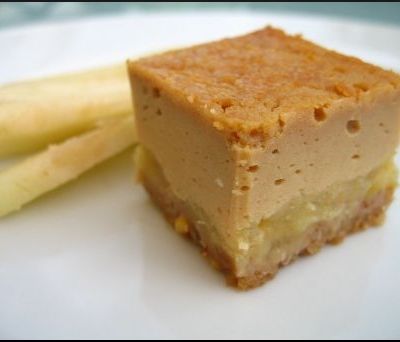Cheesecake Spéculoos, Poires Flambées.