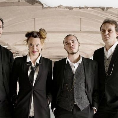 Malakit - Chanson & musique classique atypique