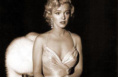 Marilyn by Phil Stern
