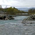 Une passerelle sur le Drac