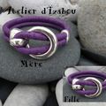 Et pourquoi pas un bracelet assorti mère-fille !? Voici un modèle en cuir violet aspect peau d'autruche et son fermoir crochet !