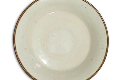 A Ding-type white-glazed dish, Song dynasty or later
