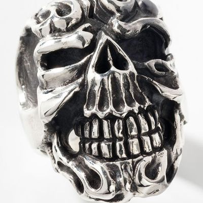 Bague tête de mort