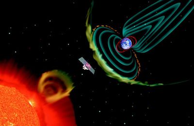 Plusieurs éruption solaire vont  frapper la terre  des aurores boréales  en europe  usa et canada 