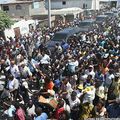 Entre bains de foule et promesses de réalisation Martelly a visité le wharf de Jérémie (zone marginale de la capitale)