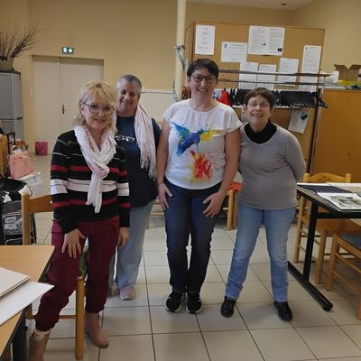 Bienvenue à Julie notre nouvelle animatrice de scrapbooking