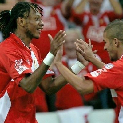 Standard 2 - Cercle de Bruges 0