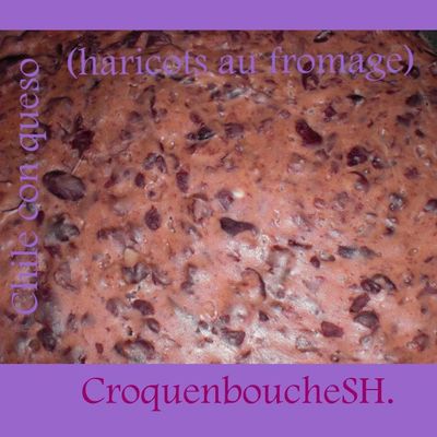 FRICOLES CON QUESO (HARICOTS AU FROMAGE)