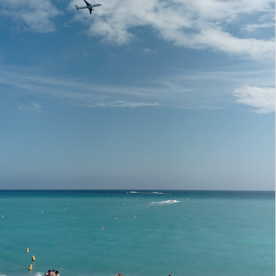 個人情報について *** お申し込みの際に頂いた個人情報は、事故事件等特別な場合を除いて第三者には開示いたしません。