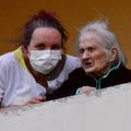 EHPAD : UN DROIT DE VISITE SANITAIREMENT ENCADRÉ.