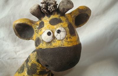 Boîte girafe raku