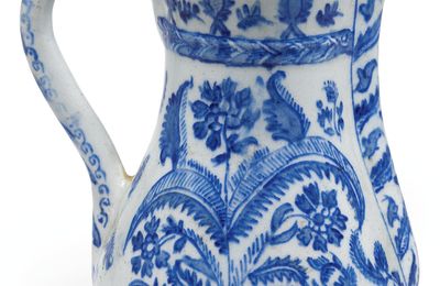 A blue and white Kutahya pottery jug, Turkey, first half 18th century