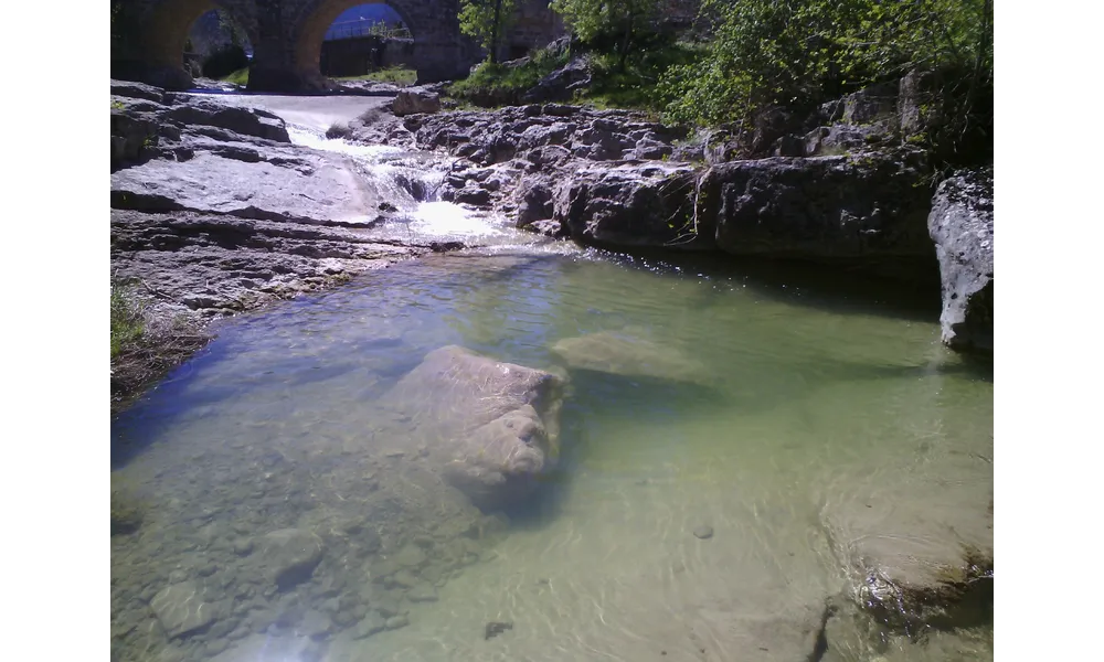 Balade le long de la rivière de Monze