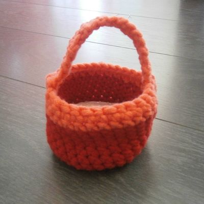 Petit panier en crochet - Ou comment trouver une utilité à un fil taille 8