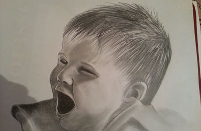 Enfant / crayon Hb