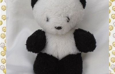 Doudou Peluche Ours Blanc Et Noir Ajena 20 cm