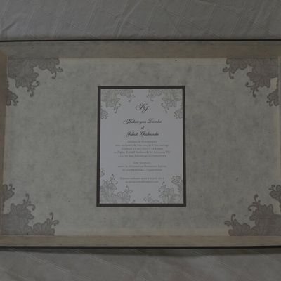 plateau beige et marron...