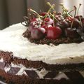 Forêt noire à ma façon aux cerises fraîches et Tuto pour des papillons en chocolat