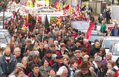 le Monde doit changer de base