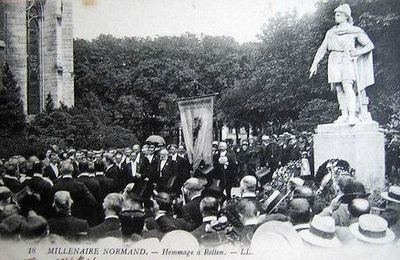 La statue de Rollon ou "On montre pas du doigt".