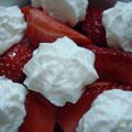 ...Fraises et sa chantilly maison...